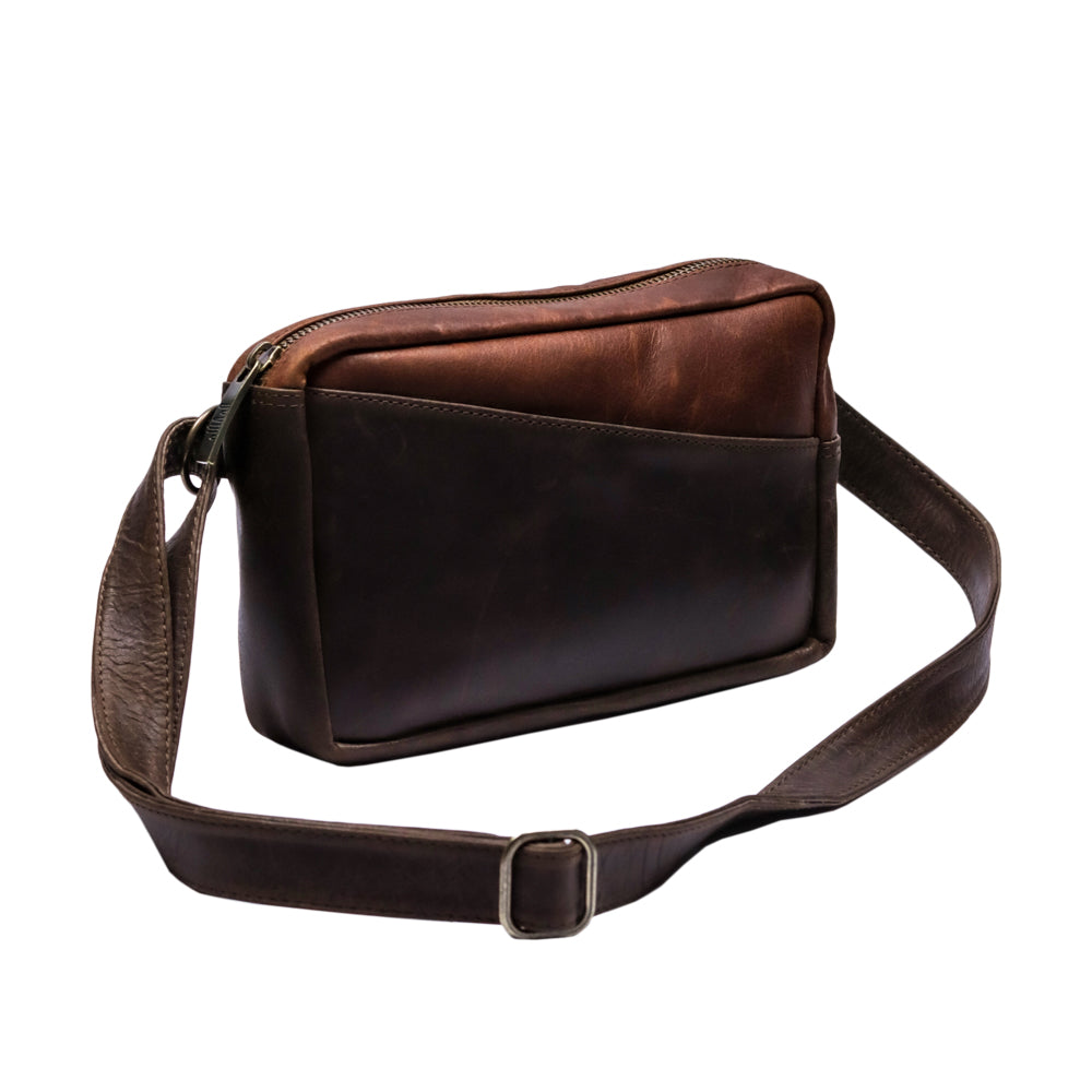 Genova-Chest-Bag--Brown---Tobacco-002_a59bd13b-489e-4dd9-b47a-28d8dc96c3f8.jpg