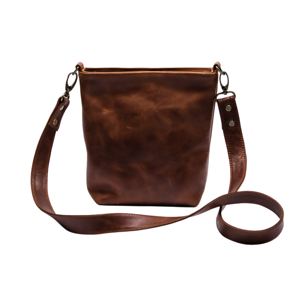 Villa-Crossbody--Tobacco-001.jpg