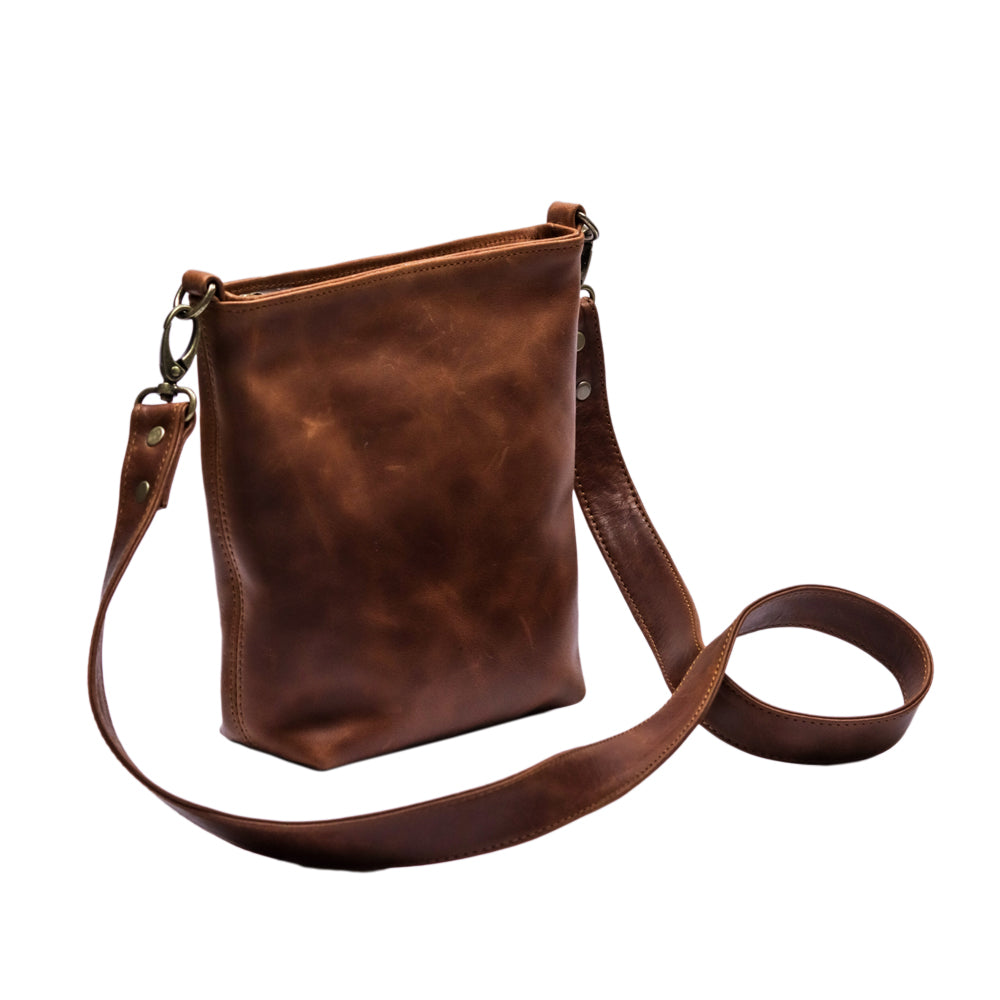 Villa-Crossbody--Tobacco-002.jpg